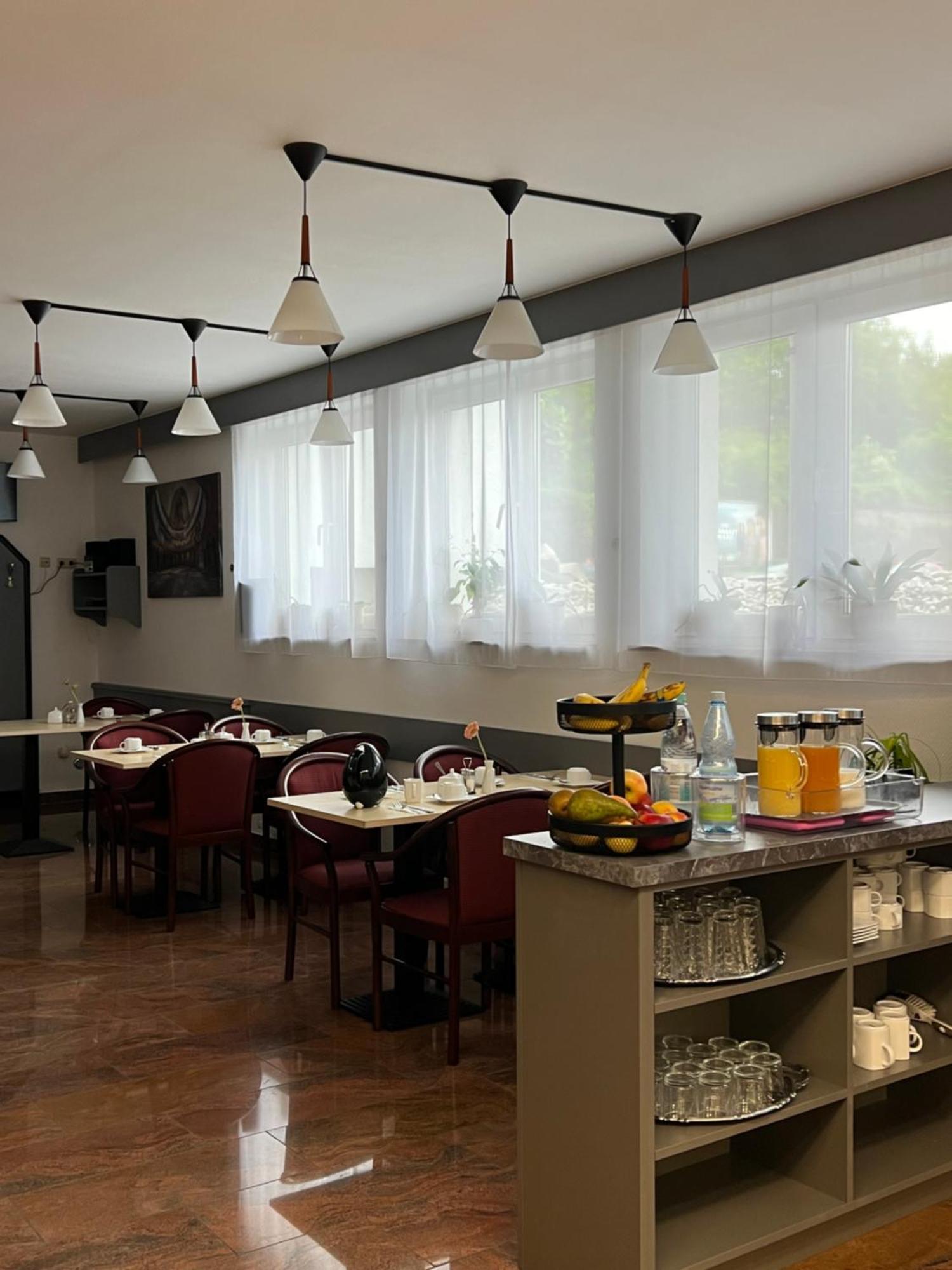 Hotel Aggertal Γκούμερσμπαχ Εξωτερικό φωτογραφία