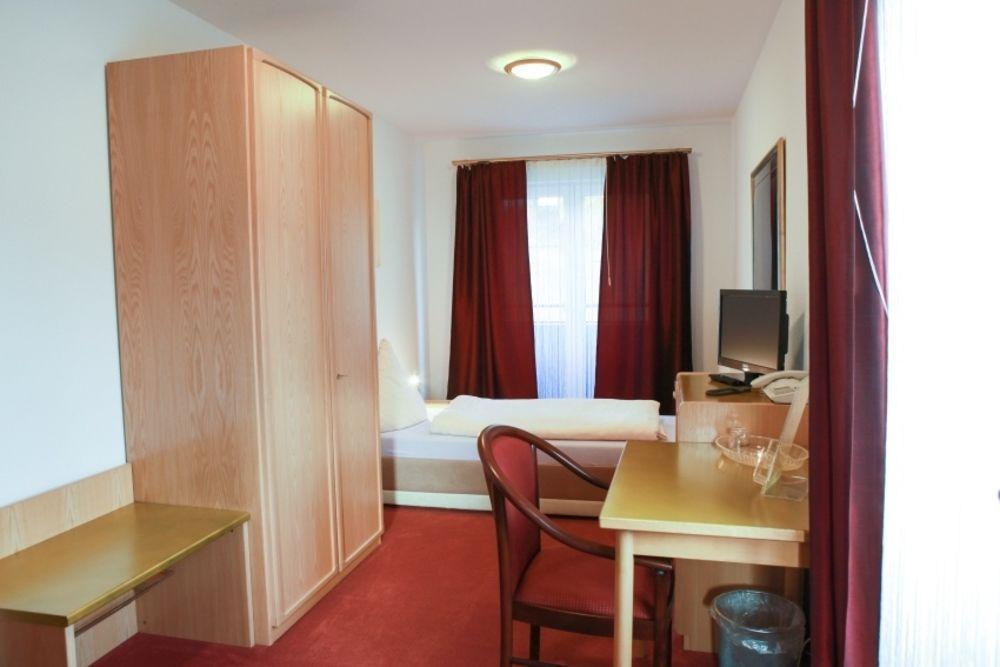 Hotel Aggertal Γκούμερσμπαχ Εξωτερικό φωτογραφία
