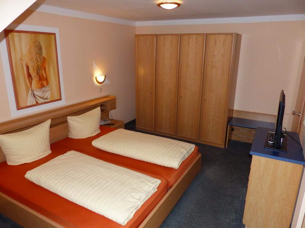 Hotel Aggertal Γκούμερσμπαχ Εξωτερικό φωτογραφία