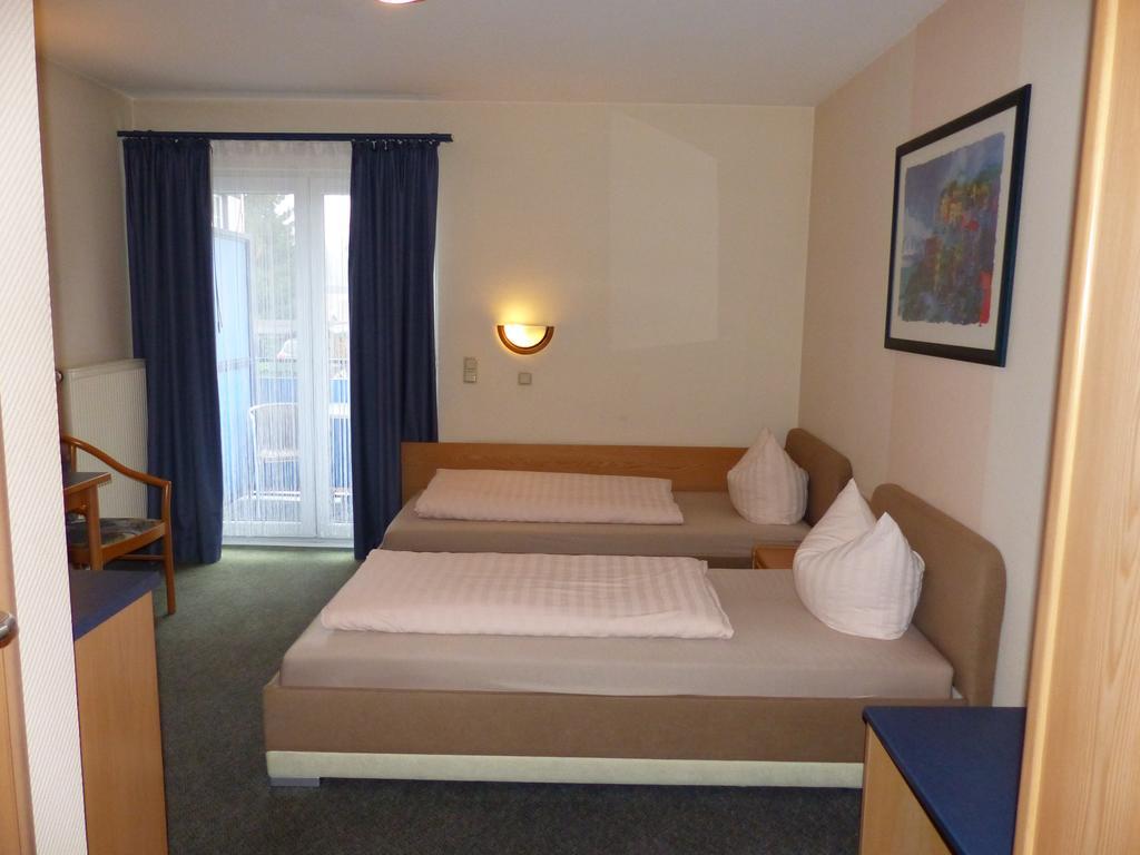 Hotel Aggertal Γκούμερσμπαχ Εξωτερικό φωτογραφία