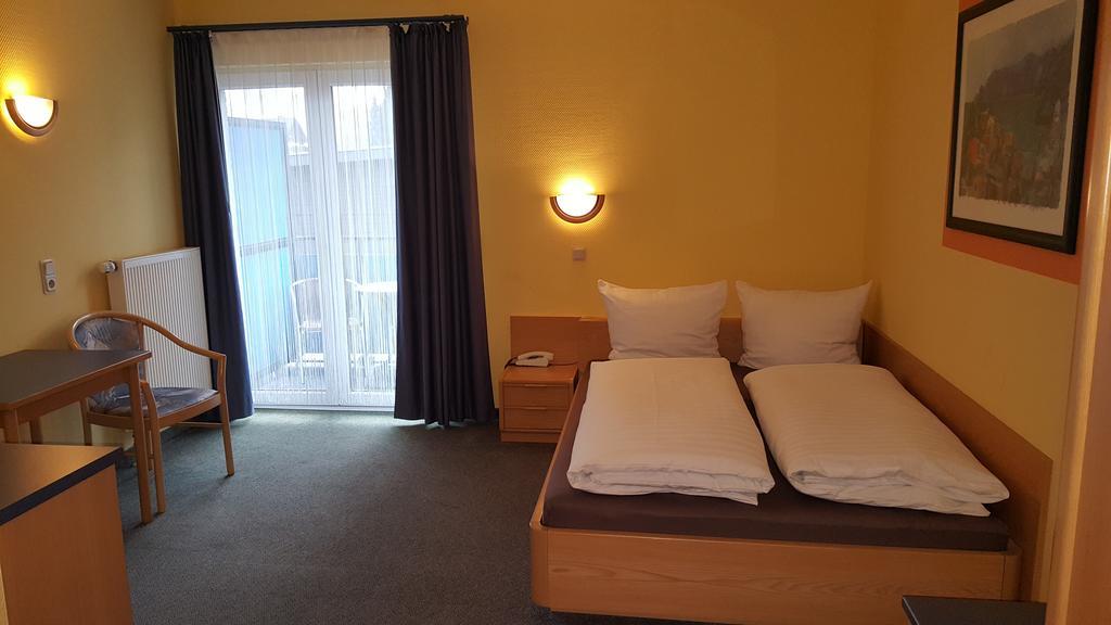 Hotel Aggertal Γκούμερσμπαχ Εξωτερικό φωτογραφία