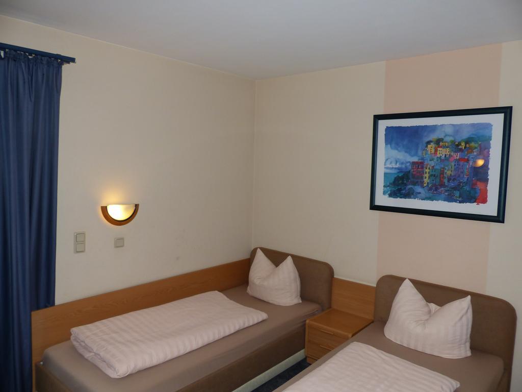 Hotel Aggertal Γκούμερσμπαχ Εξωτερικό φωτογραφία