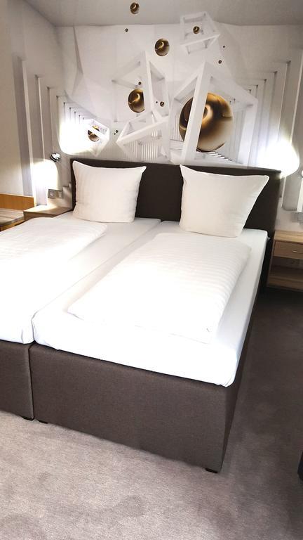 Hotel Aggertal Γκούμερσμπαχ Εξωτερικό φωτογραφία
